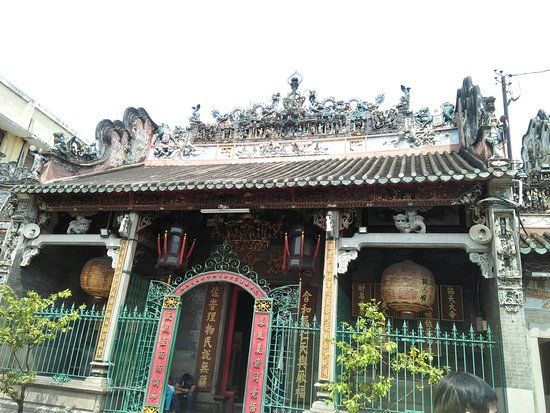 Temple Phuoc An Hoi Quan